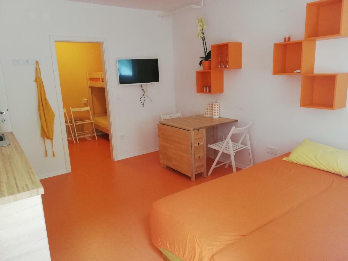 Apartma Ada Izola Exterior photo